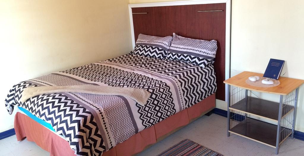 Pwake Guesthouse 오푸오 외부 사진